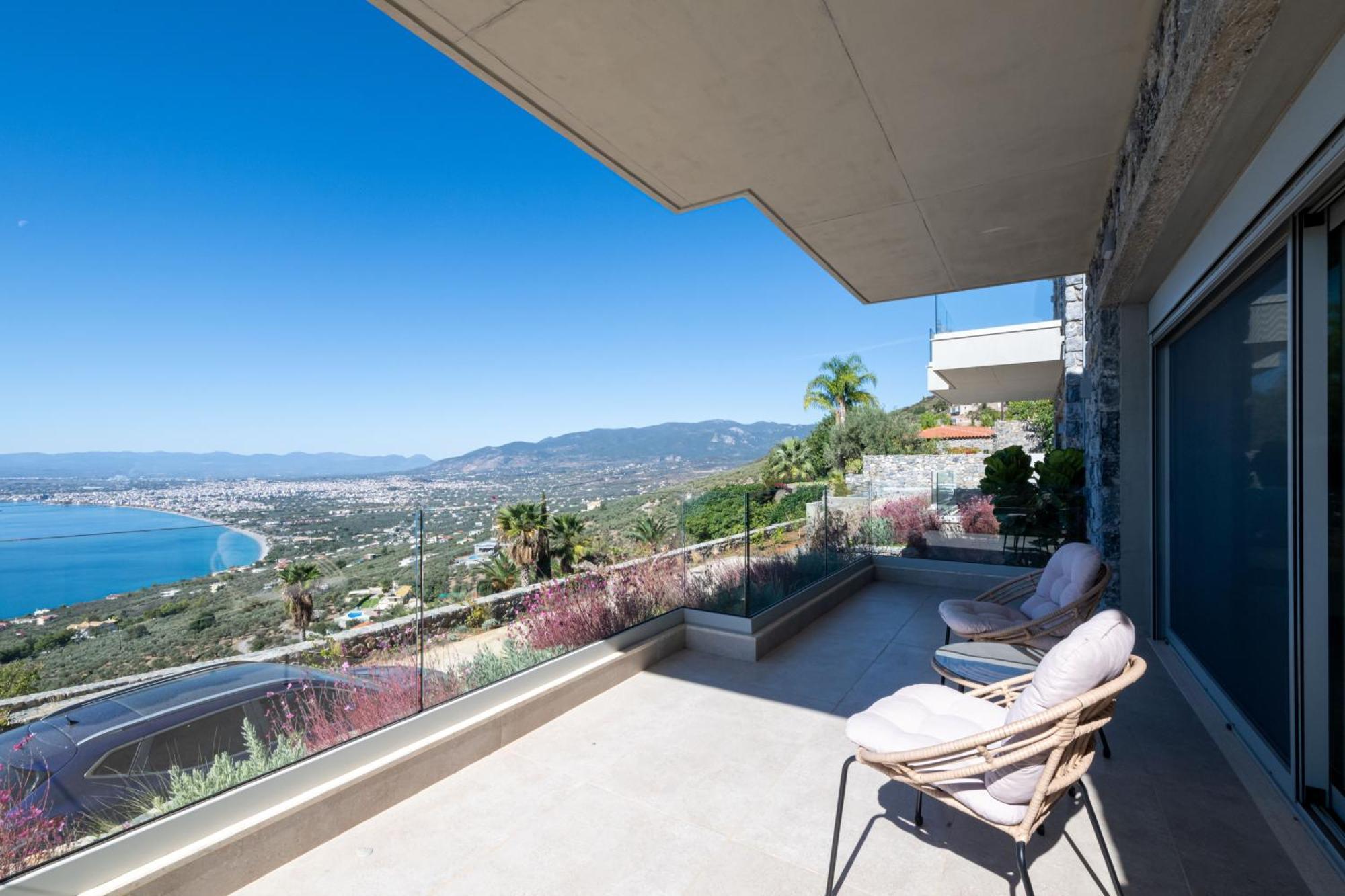 Cella Villa *